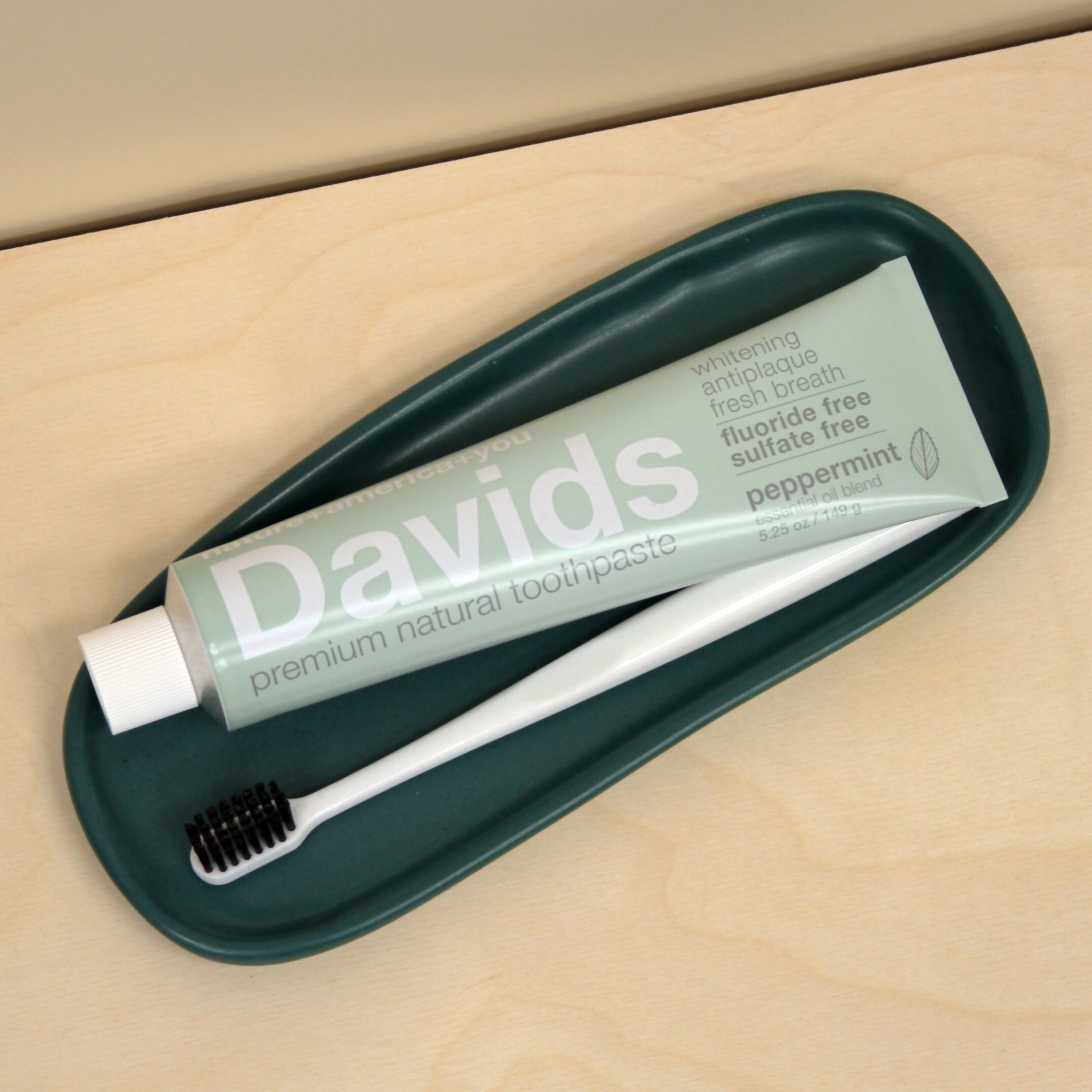 ホワイトニングトゥースペースト | Davids（デイヴィッズ）の